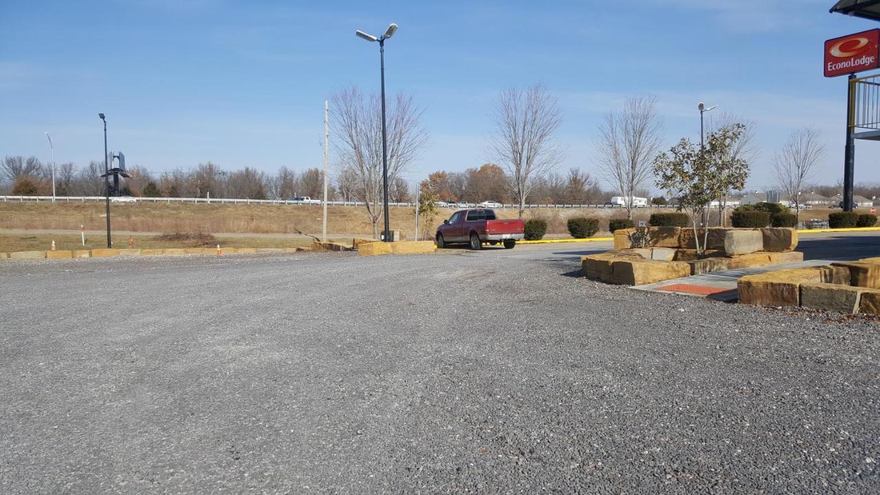 Econo Lodge Oak Grove-Blue Springs Exterior foto