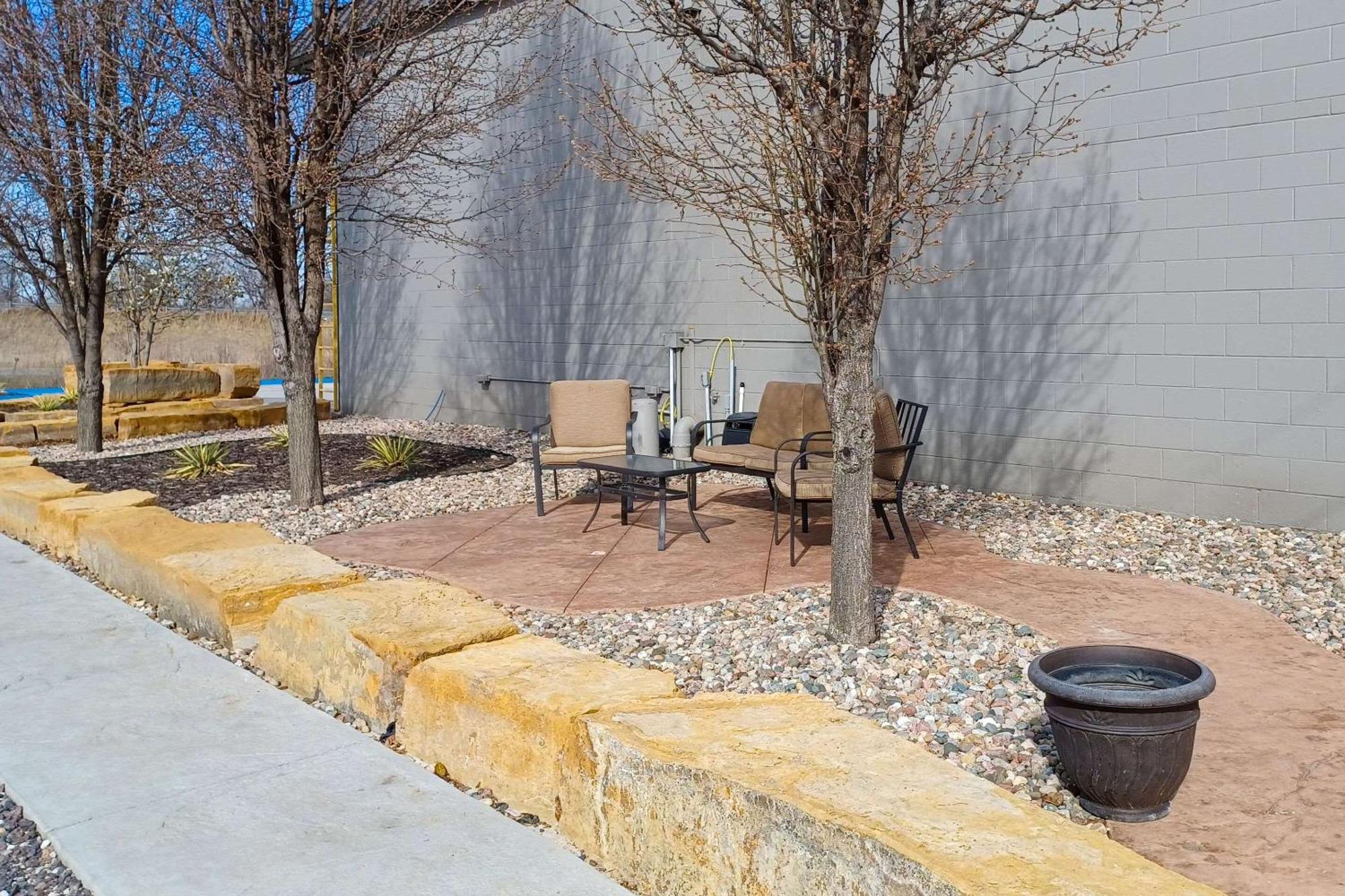 Econo Lodge Oak Grove-Blue Springs Exterior foto