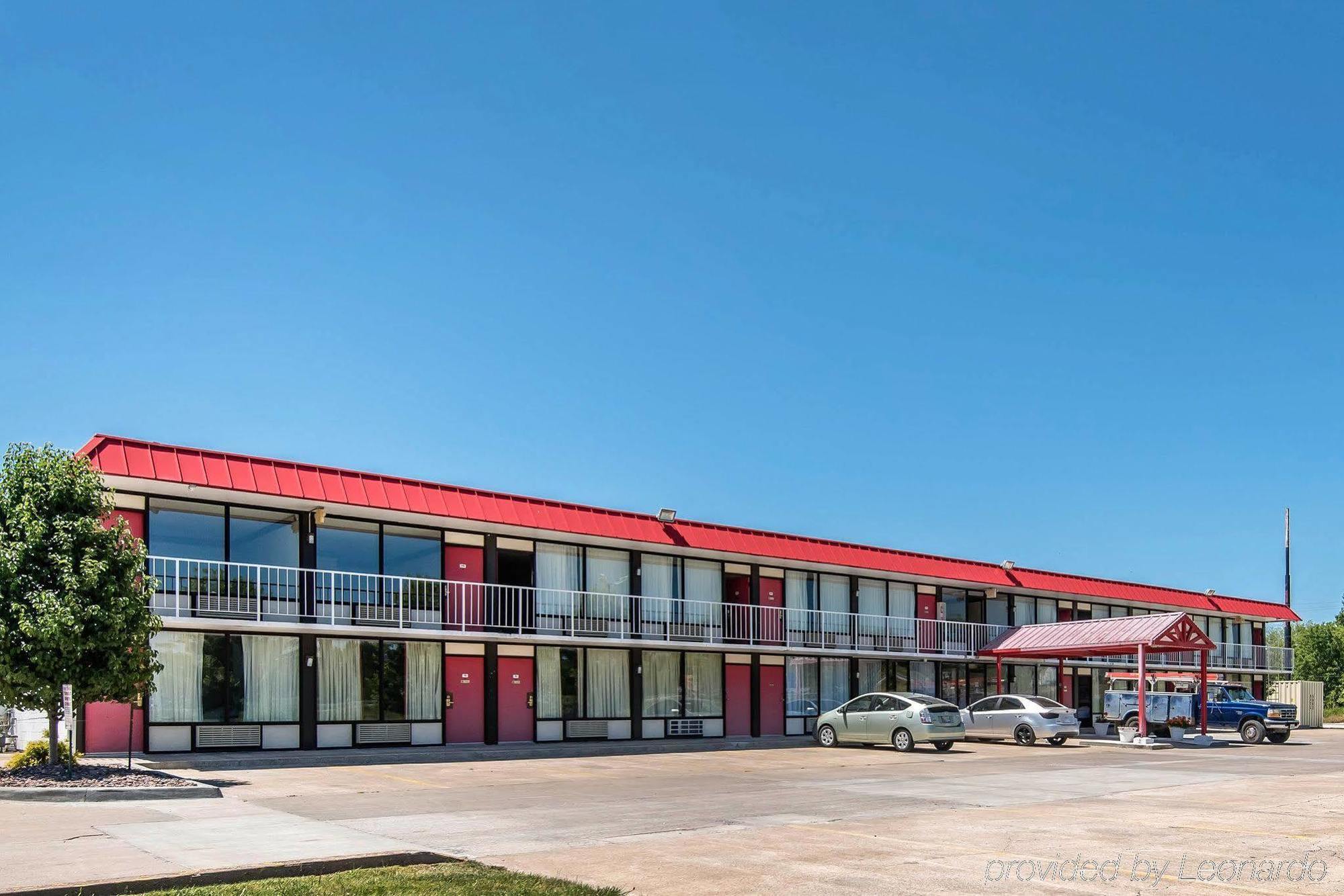 Econo Lodge Oak Grove-Blue Springs Exterior foto
